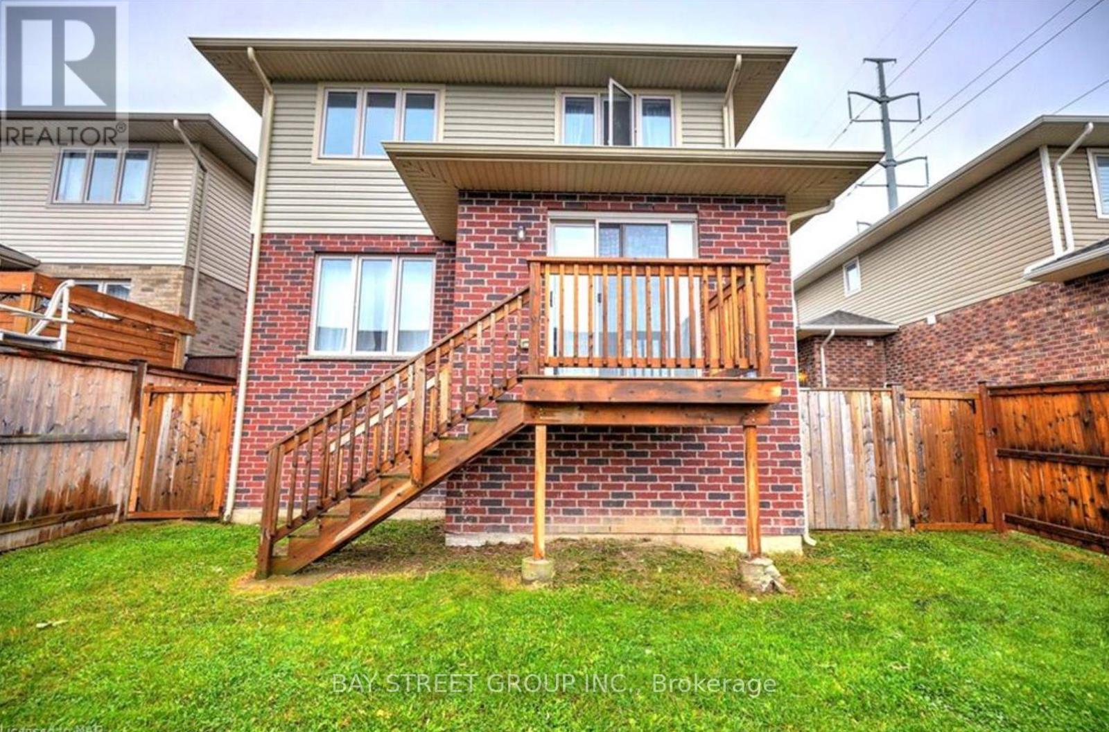 15 Kenmar Court, St. Catharines, Ontario L2P 0B2 - Photo 31 - X12614632