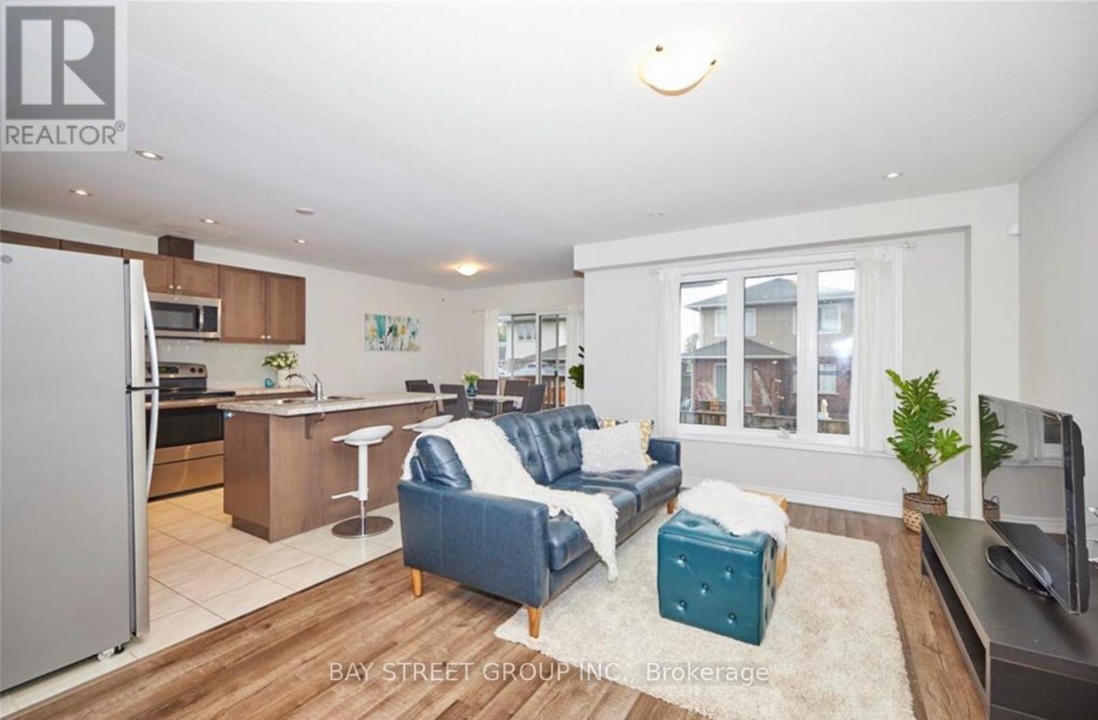 15 Kenmar Court, St. Catharines, Ontario L2P 0B2 - Photo 7 - X12614632