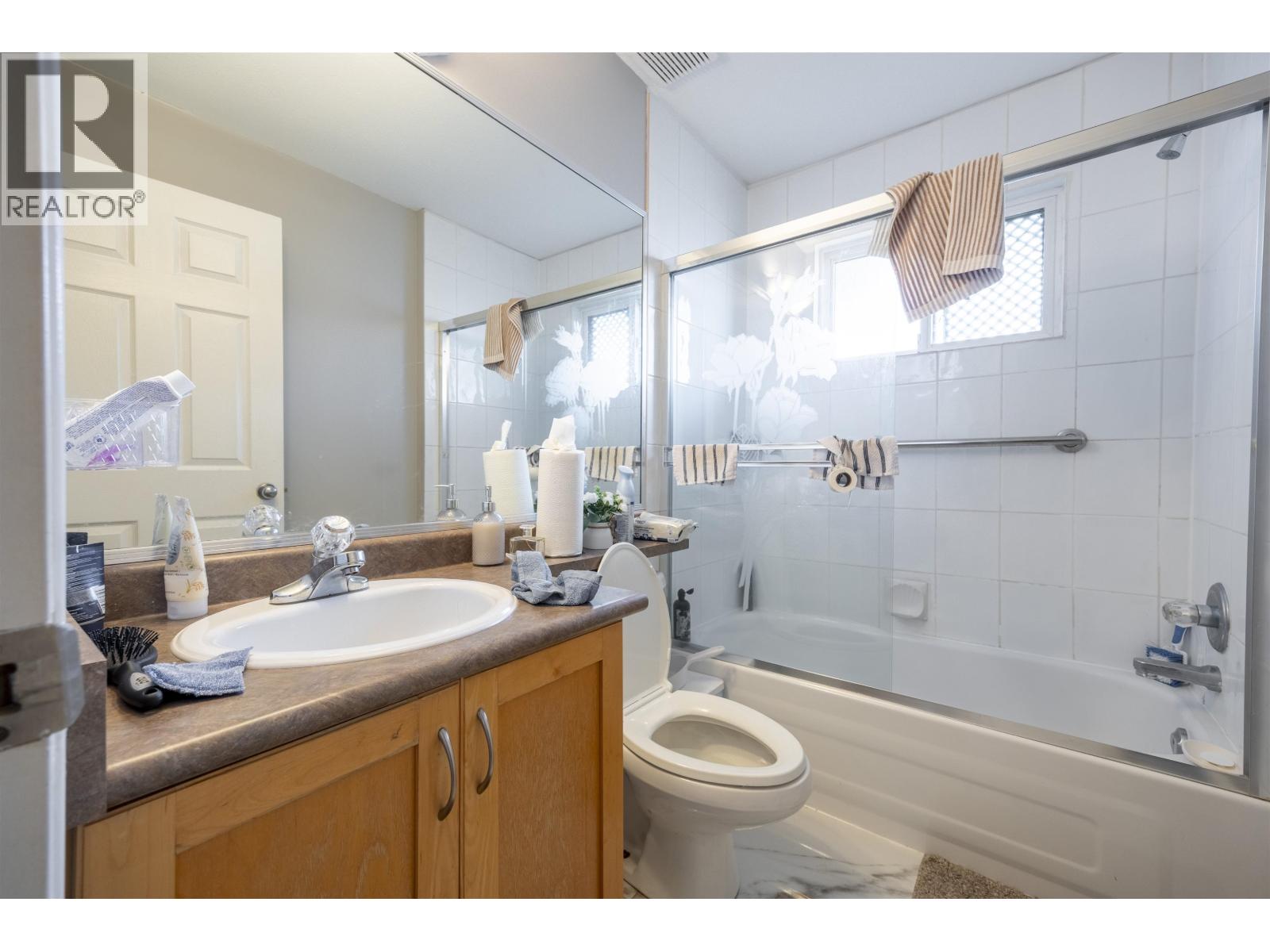 7877 15th Avenue, Burnaby, British Columbia  V3N 1W7 - Photo 28 - R3073104