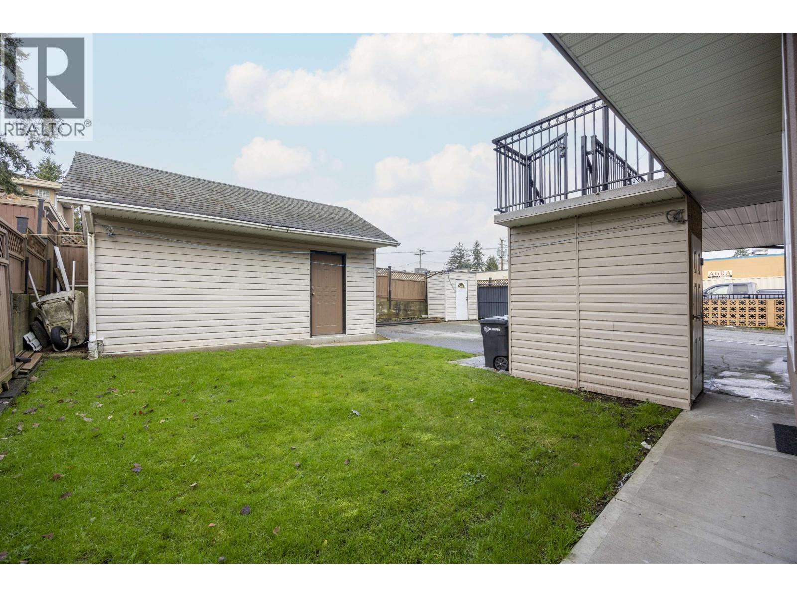 7877 15th Avenue, Burnaby, British Columbia  V3N 1W7 - Photo 32 - R3073104