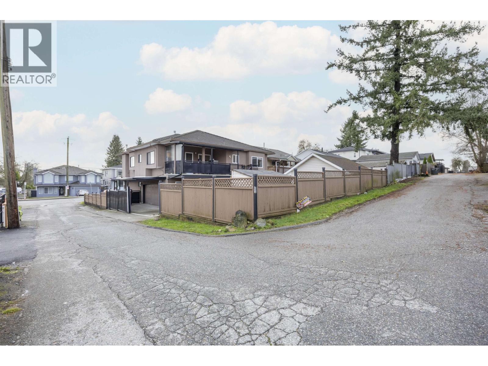 7877 15th Avenue, Burnaby, British Columbia  V3N 1W7 - Photo 34 - R3073104