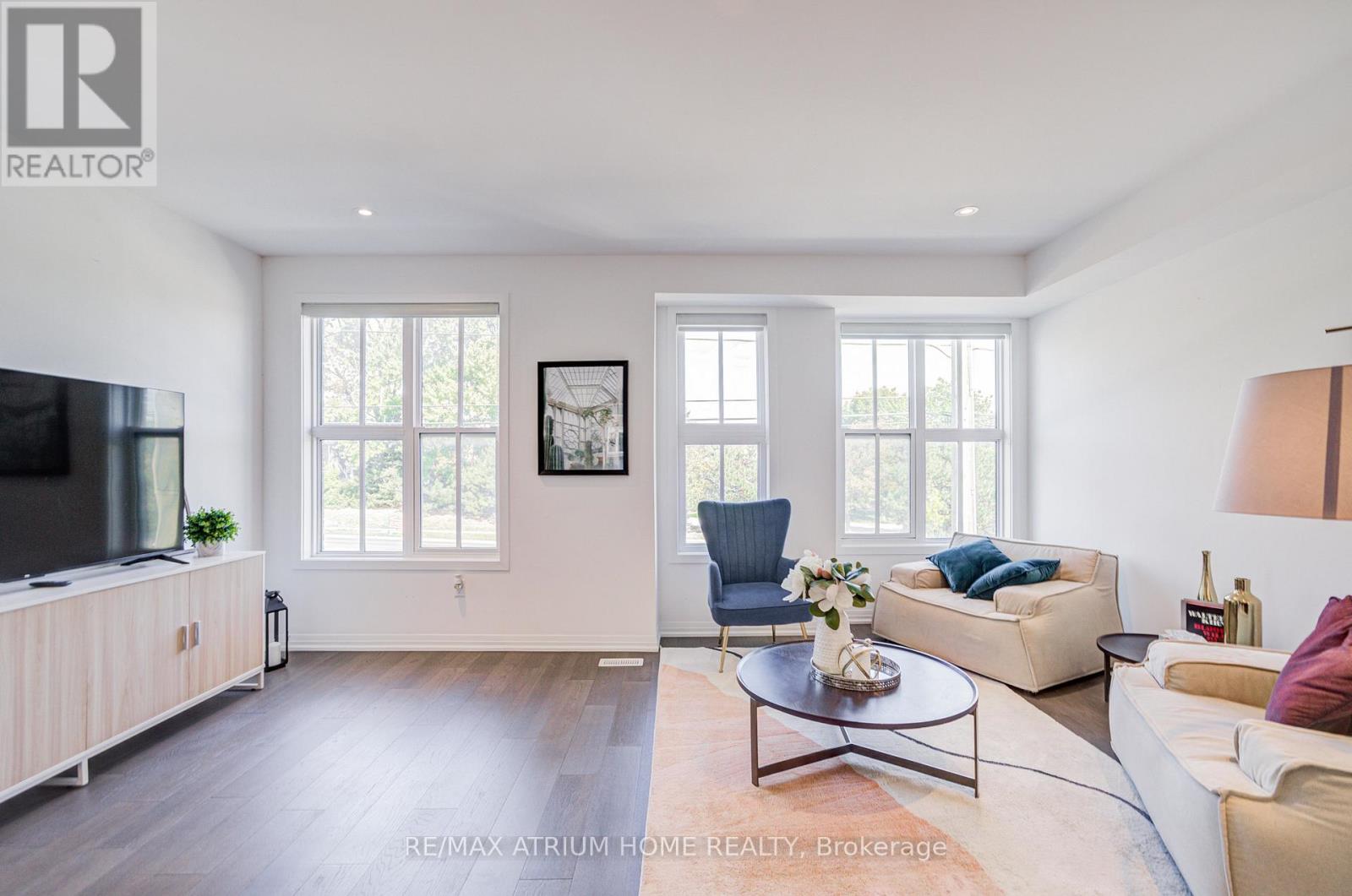 9076 Woodbine Ave, Markham, Ontario  L3R 0J8 - Photo 12 - N12614654