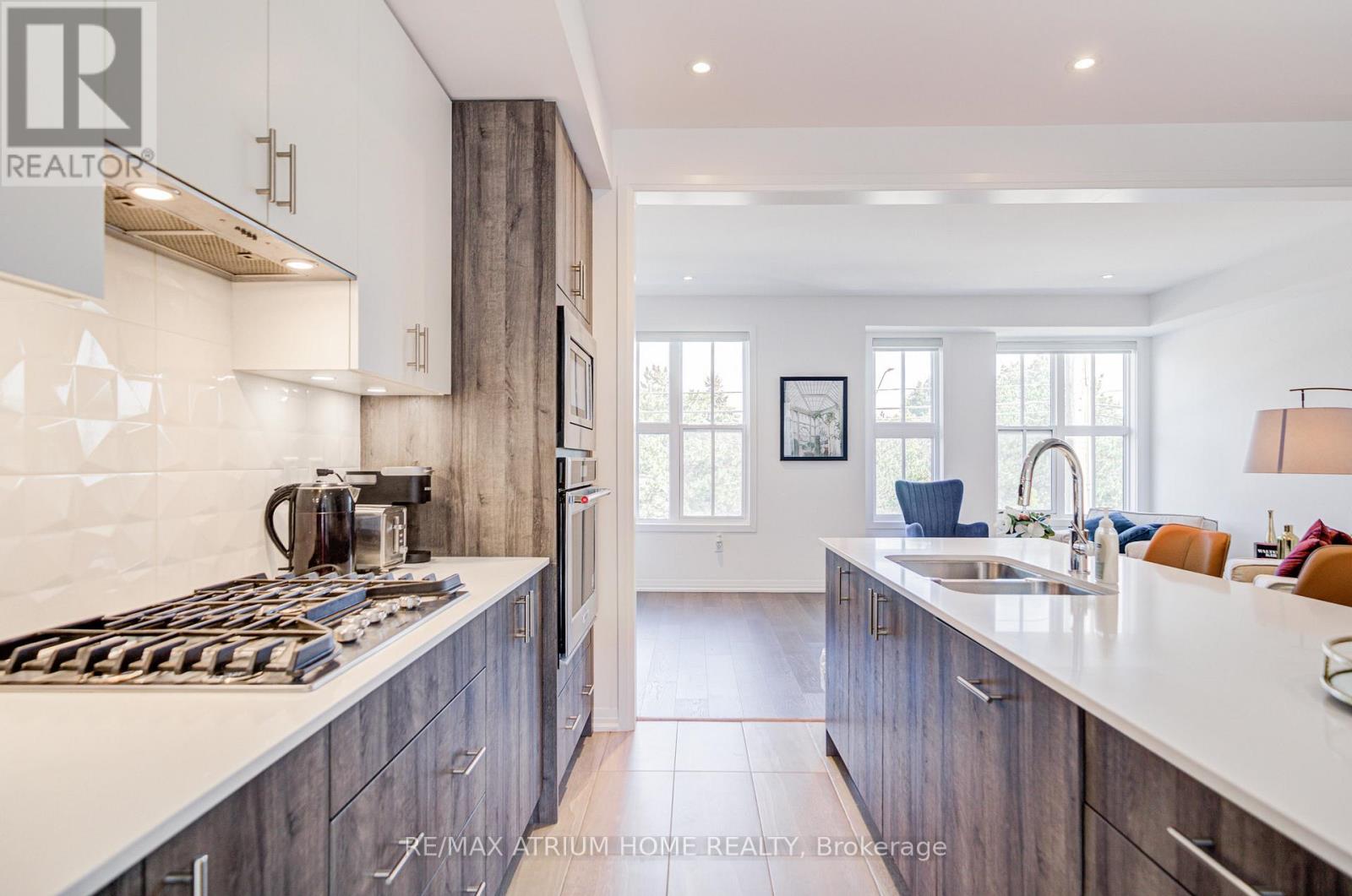 9076 Woodbine Ave, Markham, Ontario  L3R 0J8 - Photo 18 - N12614654