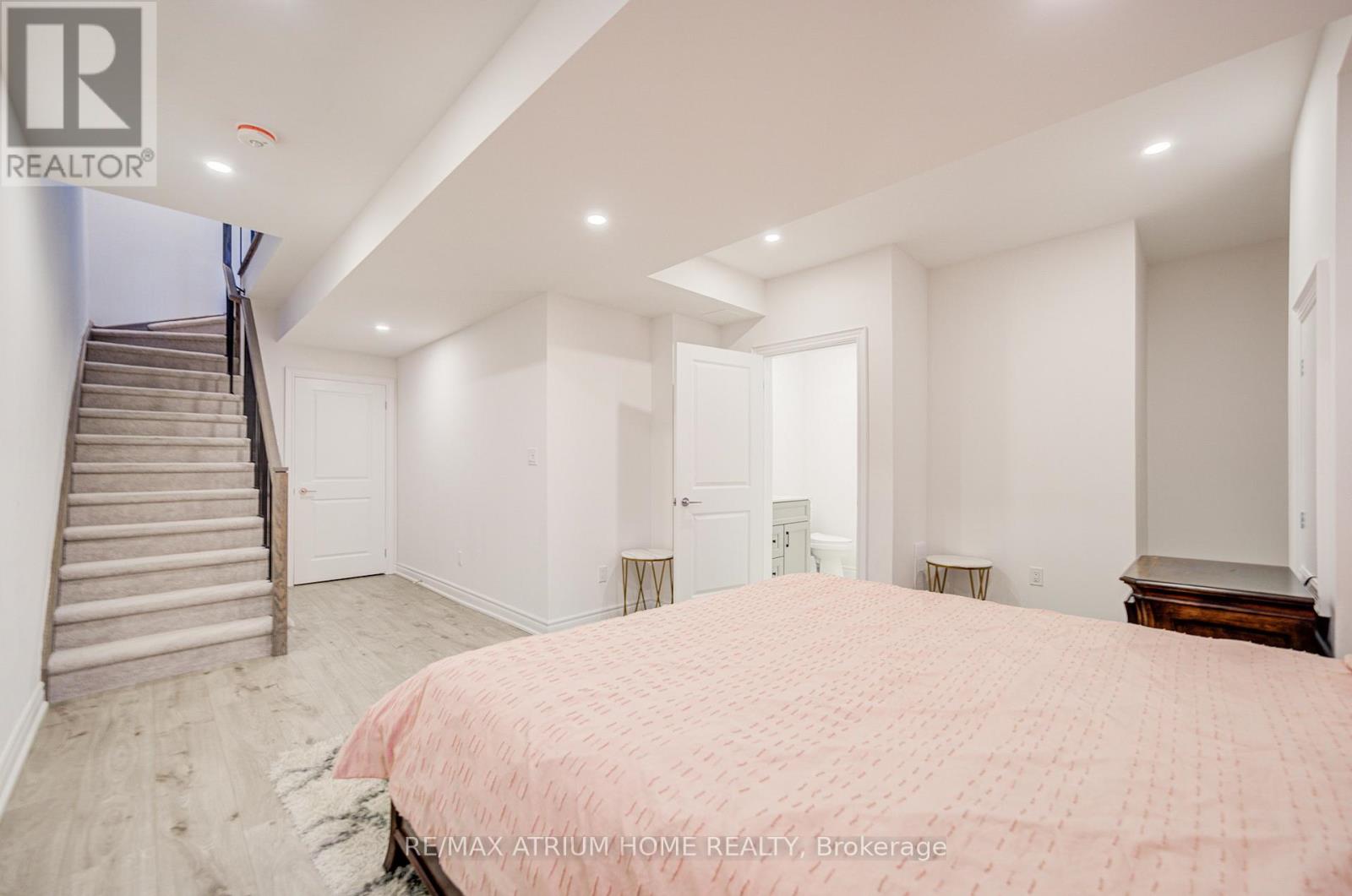 9076 Woodbine Ave, Markham, Ontario  L3R 0J8 - Photo 45 - N12614654