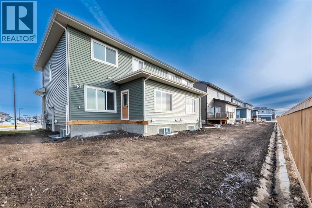 35 Waterford Street, Chestermere, Alberta T1X 2Z6 - Photo 28 - A2270297