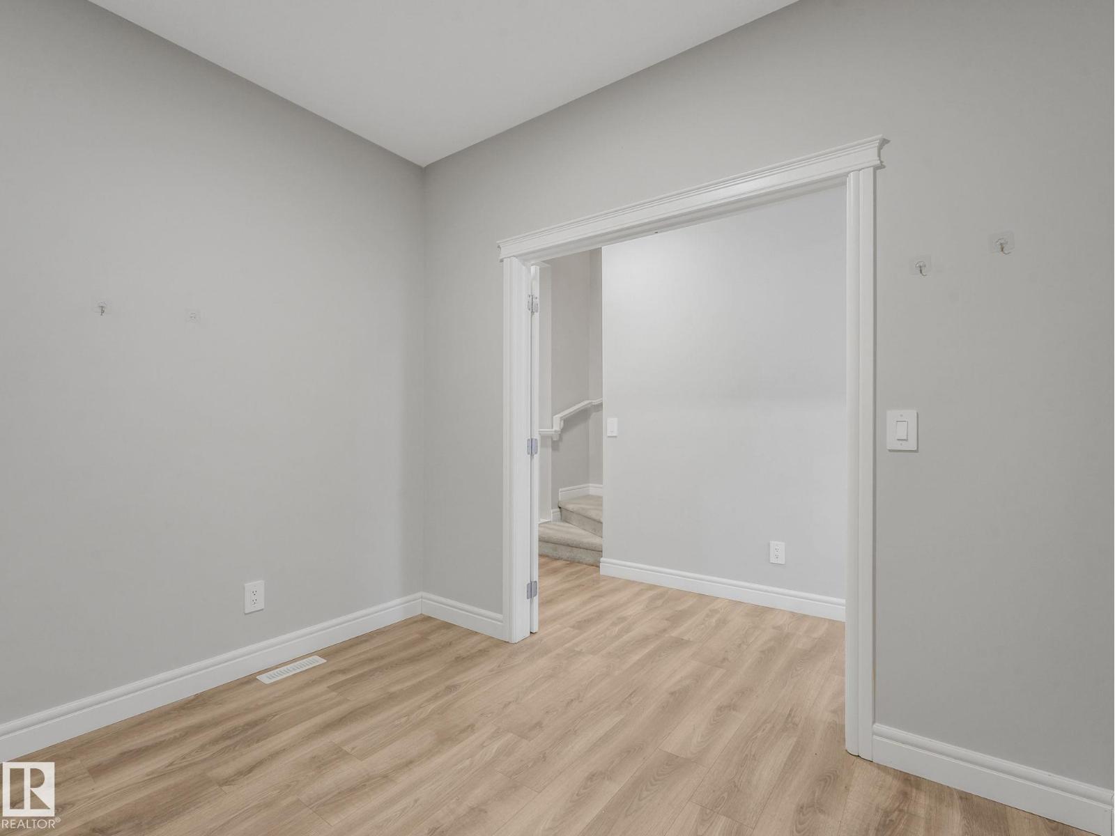 5611 Kootook Pl Sw, Edmonton, Alberta  T6W 4Z5 - Photo 7 - E4467817