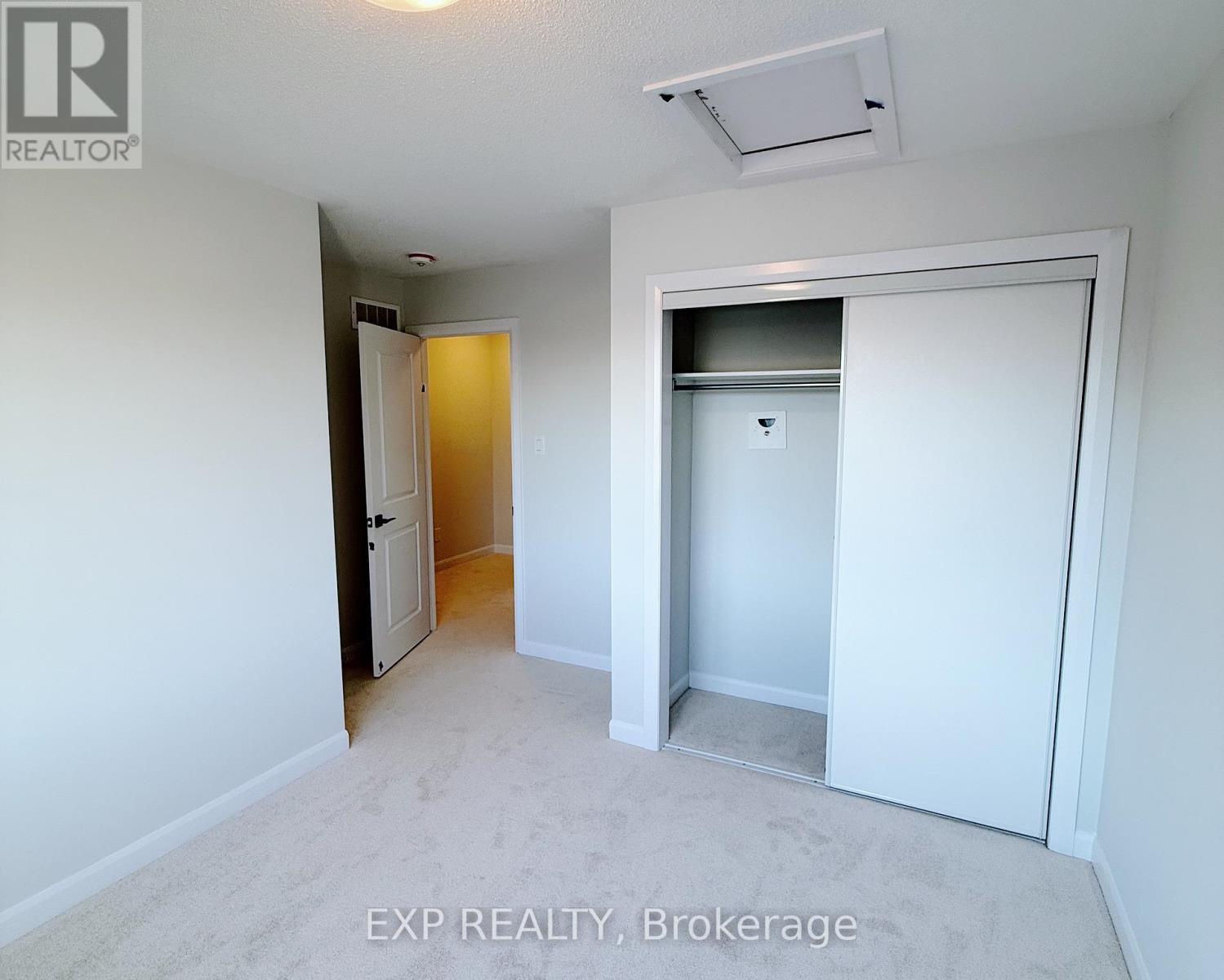 1233 Creekway Private, Ottawa, Ontario K2T 0S9 - Photo 10 - X12573976