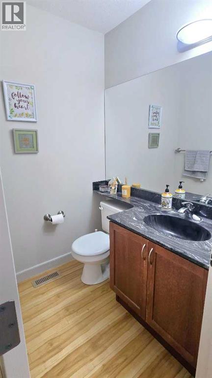 1156 Sherwood Boulevard Nw, Calgary, Alberta  T3R 1P3 - Photo 17 - A2236529