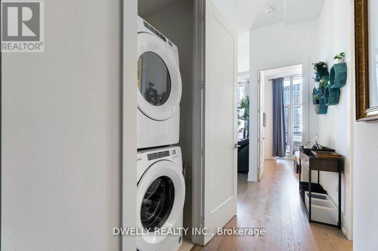 2906 - 330 Richmond Street W, Toronto, Ontario M5V 0M4 - Photo 13 - C12614672