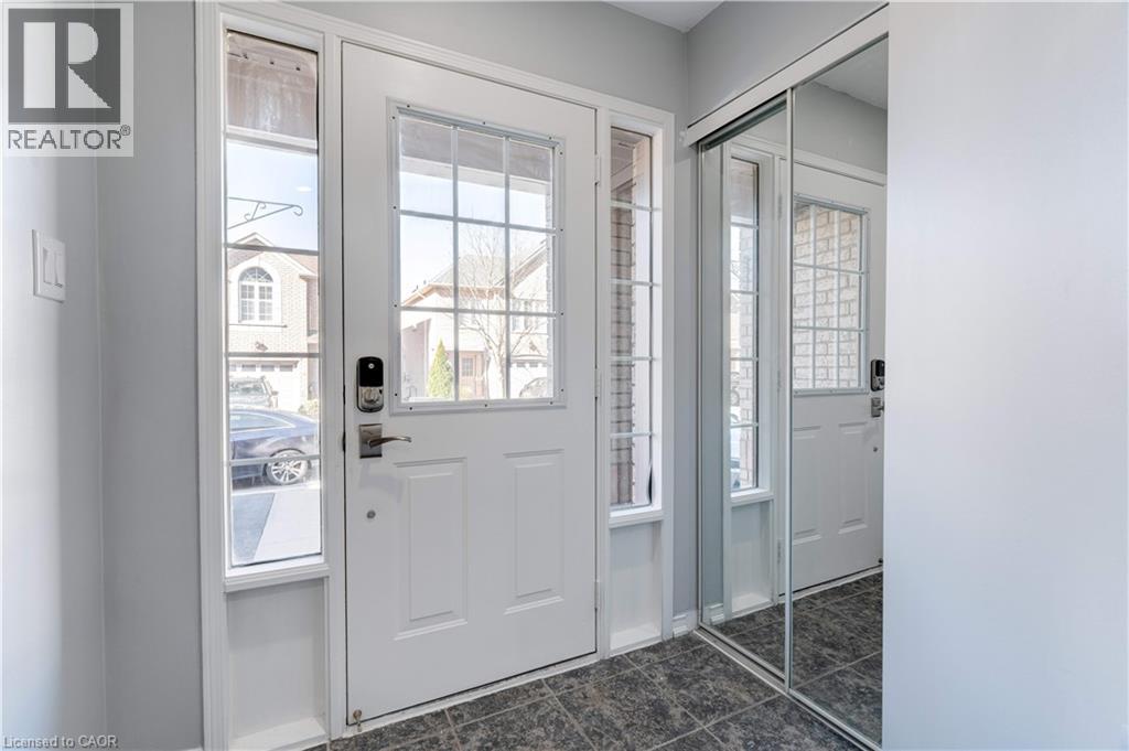 1489 Heritage Way Unit# 13, Oakville, Ontario  L6M 4M6 - Photo 6 - 40719535