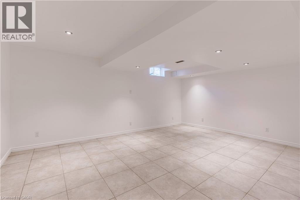 1489 Heritage Way Unit# 13, Oakville, Ontario  L6M 4M6 - Photo 35 - 40719535