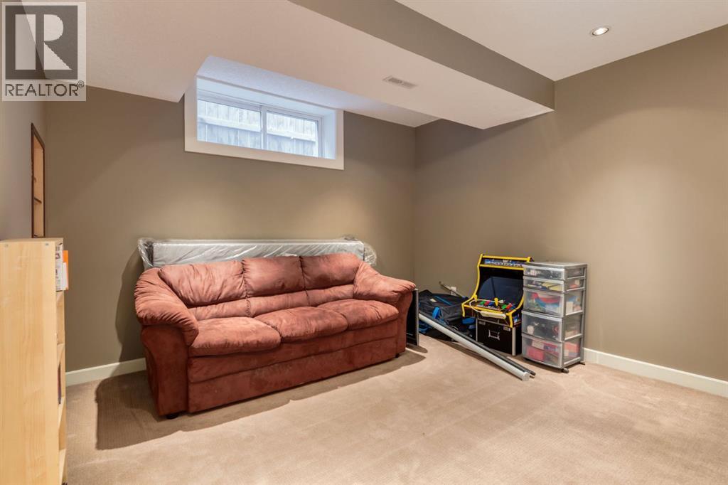 6616 Bowness Road Nw, Calgary, Alberta  T3B 0G1 - Photo 38 - A2267417