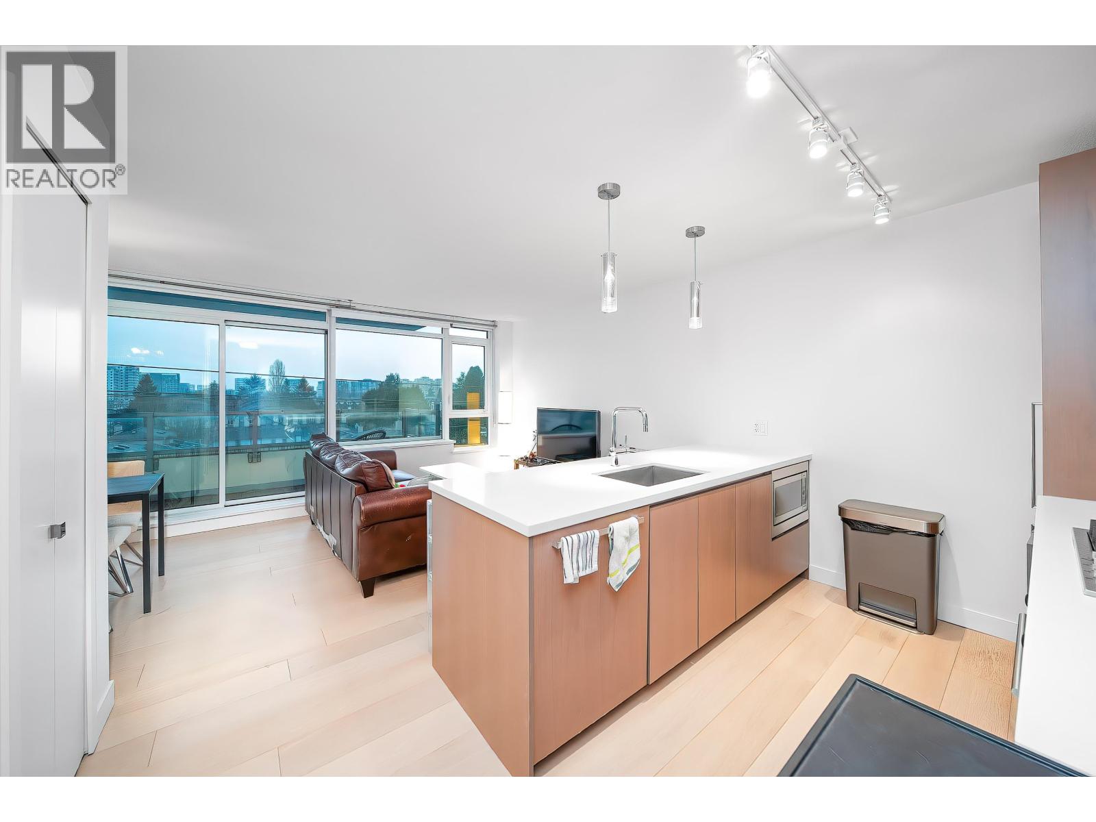 601 9019 Cook Road, Richmond, British Columbia  V6Y 0G6 - Photo 11 - R3071245