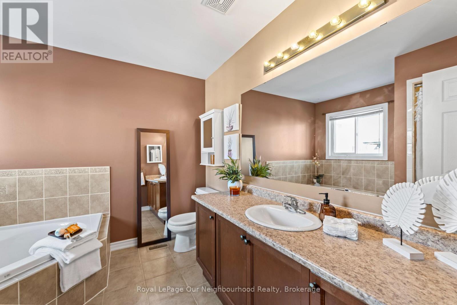 95 Laprade Square, Clarington, Ontario  L1C 3Y6 - Photo 14 - E12567504