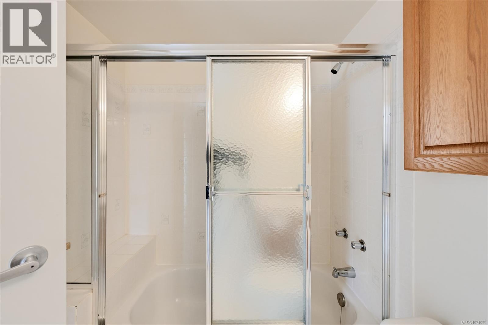 405 1063 Southgate St, Victoria, British Columbia  V8V 2Z1 - Photo 35 - 1021089