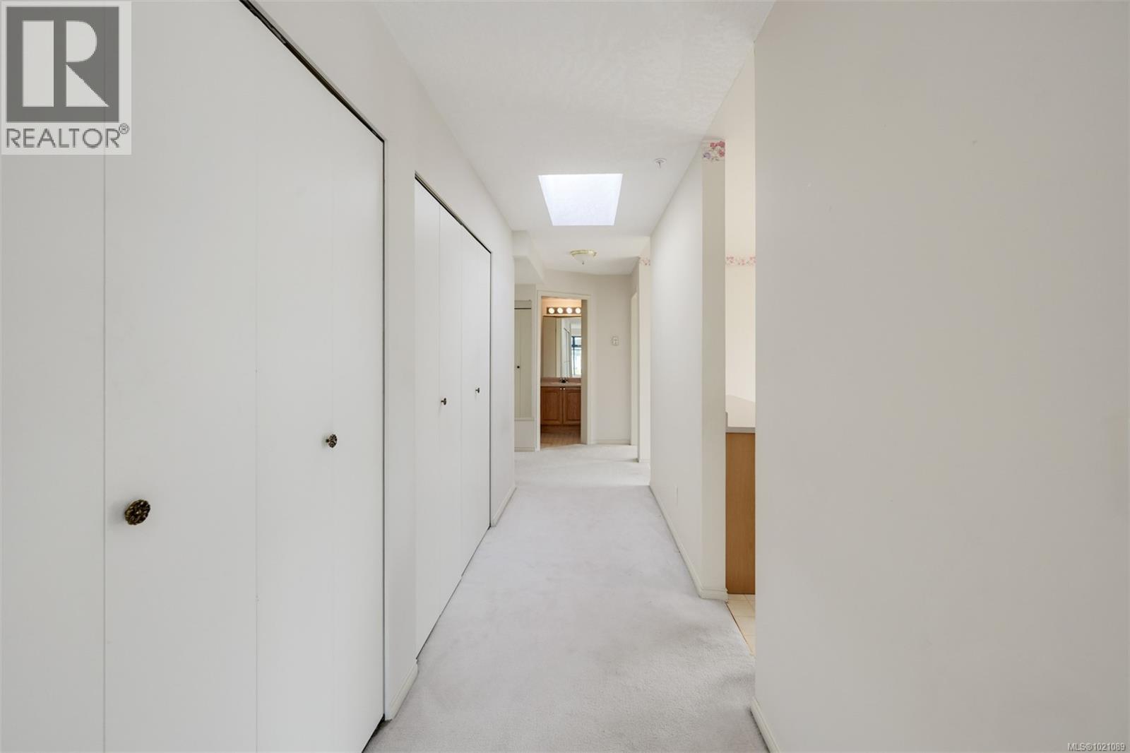 405 1063 Southgate St, Victoria, British Columbia  V8V 2Z1 - Photo 31 - 1021089