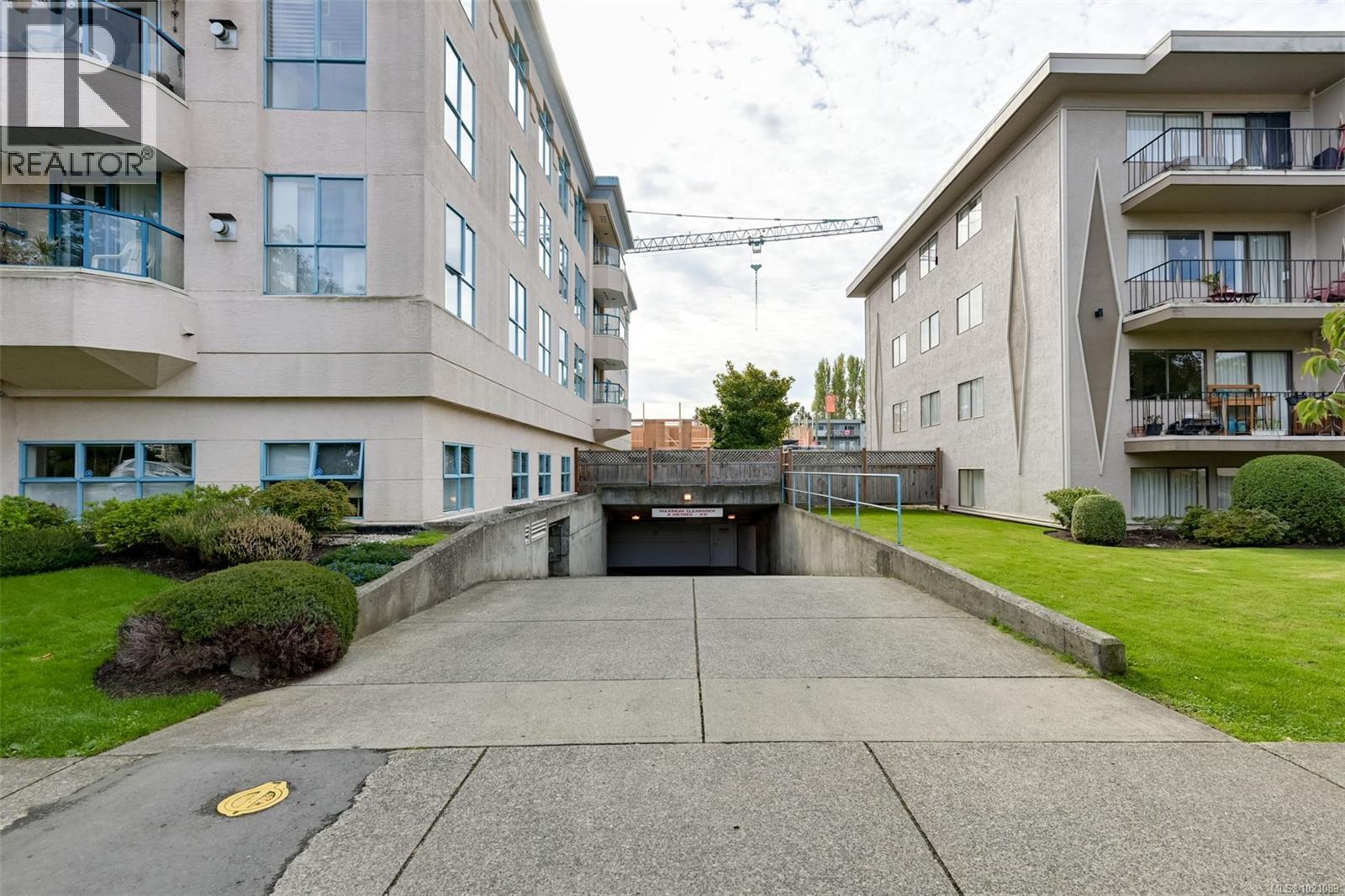 405 1063 Southgate St, Victoria, British Columbia  V8V 2Z1 - Photo 44 - 1021089