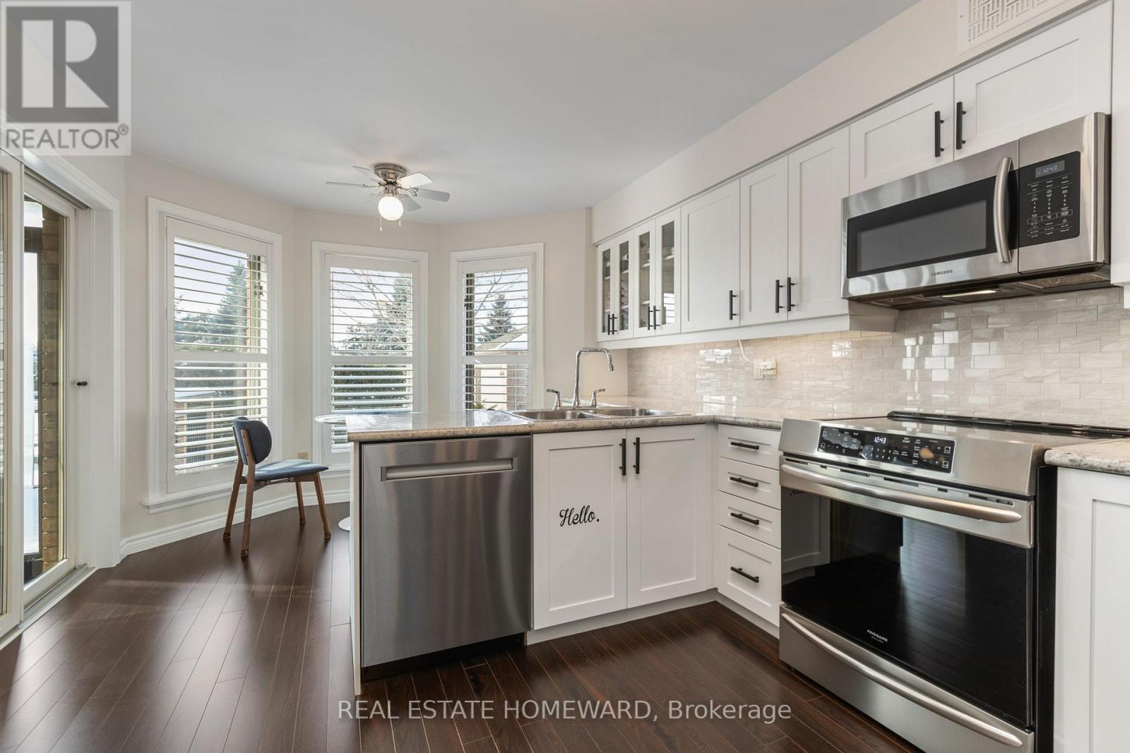 69 Island Bay Drive W, Kawartha Lakes, Ontario K0M 1A0 - Photo 12 - X12614706