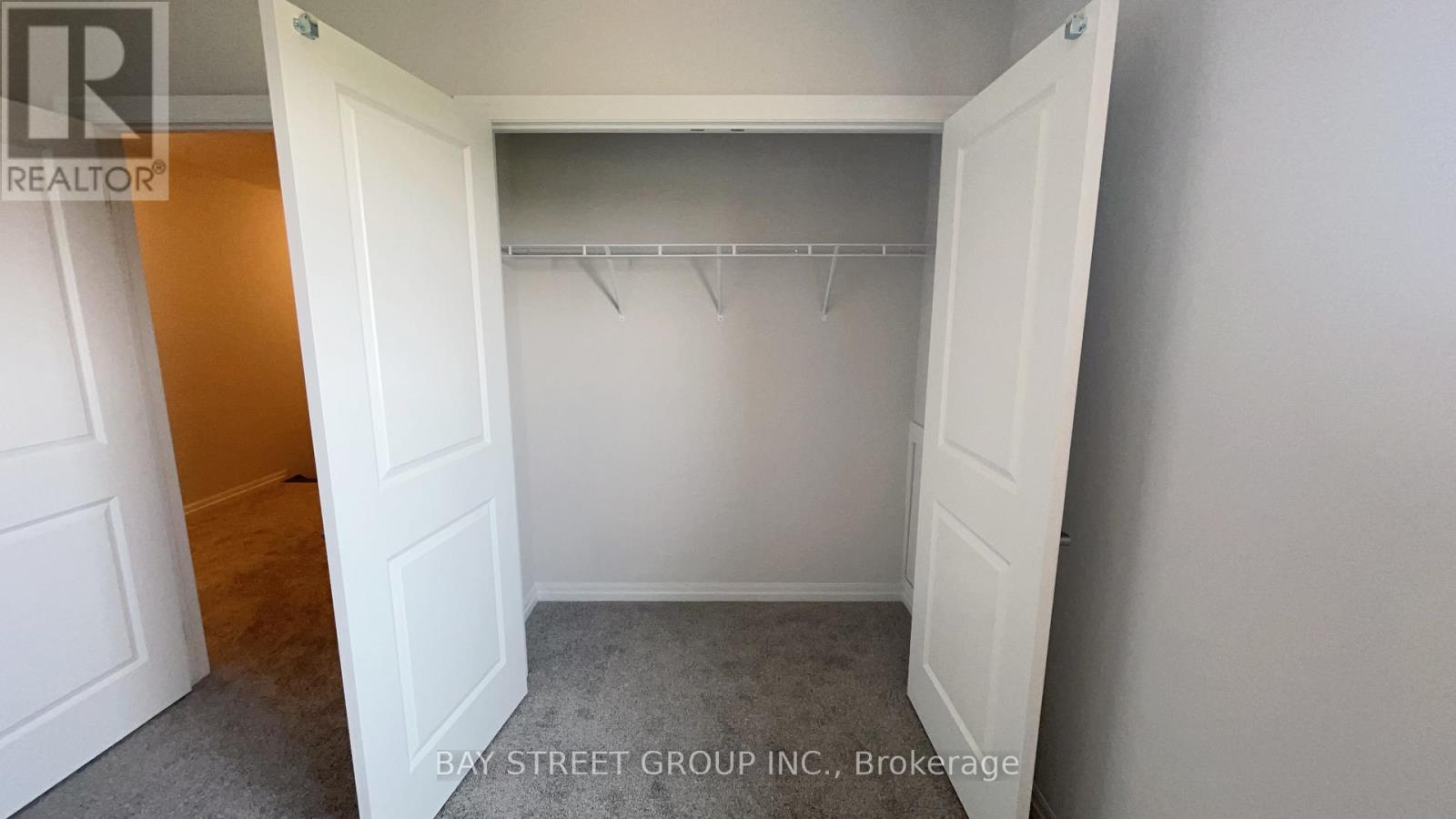 Upper - 75 Hillcrest Road, Port Colborne, Ontario L3K 6E4 - Photo 20 - X12614694