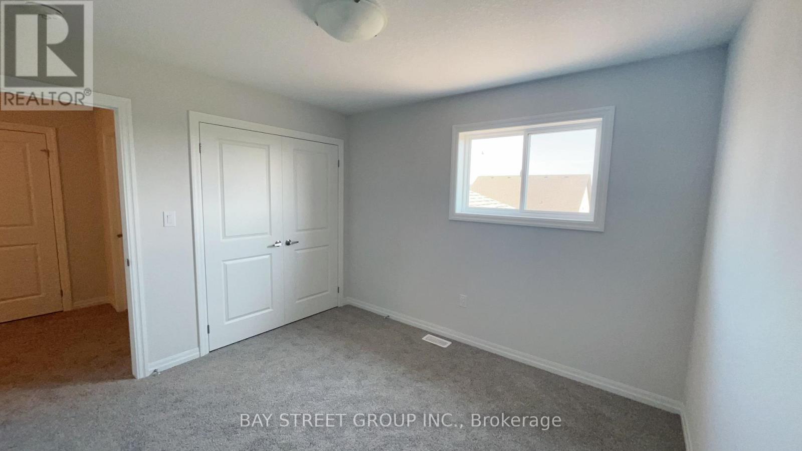 Upper - 75 Hillcrest Road, Port Colborne, Ontario L3K 6E4 - Photo 21 - X12614694