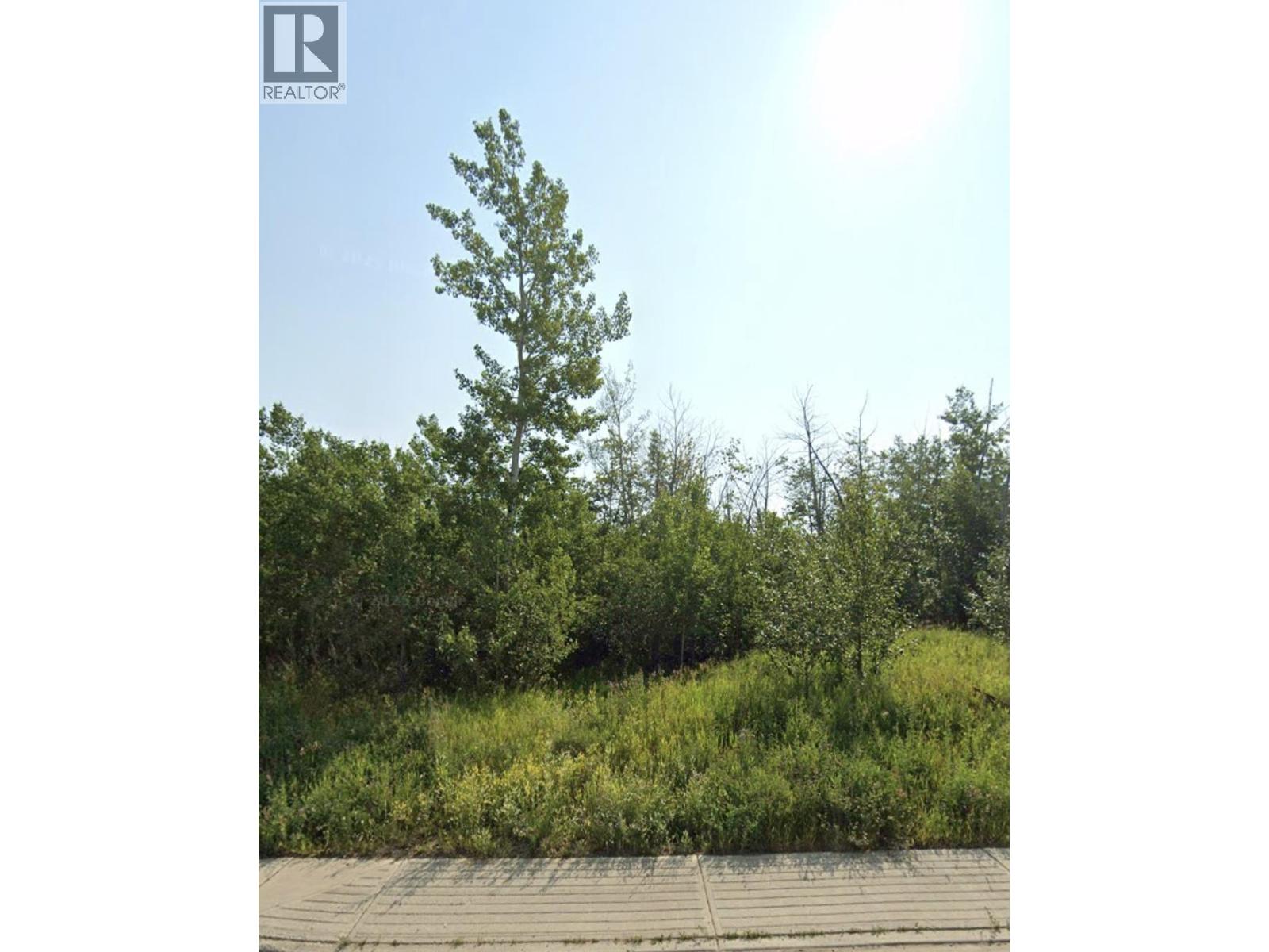 9015 74 Street, Fort St. John, British Columbia  V1J 0N7 - Photo 3 - R3072707