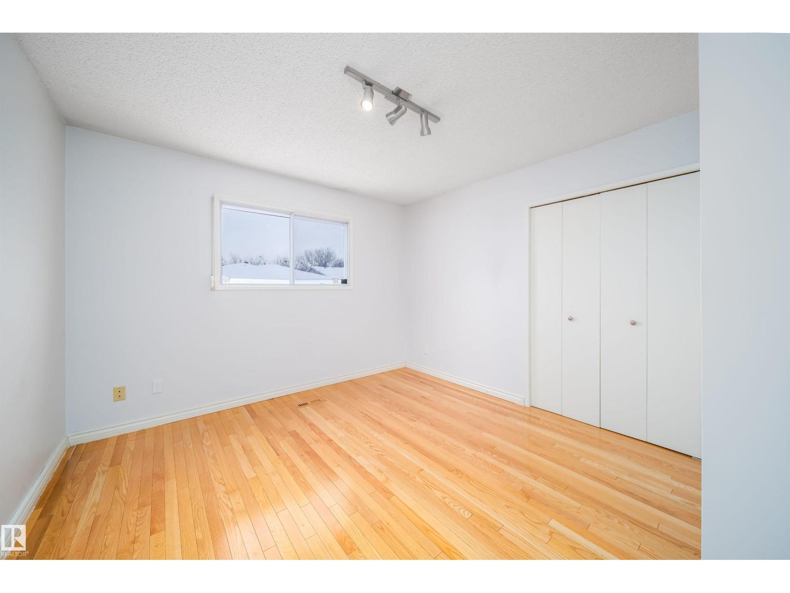 12203 158 Av Nw Nw, Edmonton, Alberta  T5X 2X9 - Photo 17 - E4467819