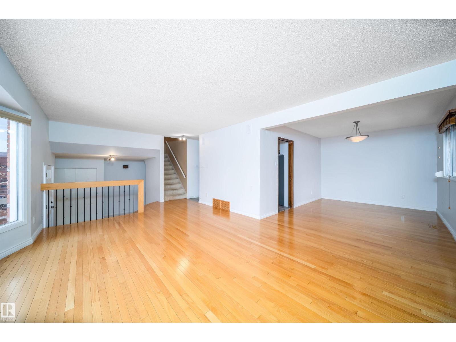 12203 158 Av Nw Nw, Edmonton, Alberta  T5X 2X9 - Photo 41 - E4467819