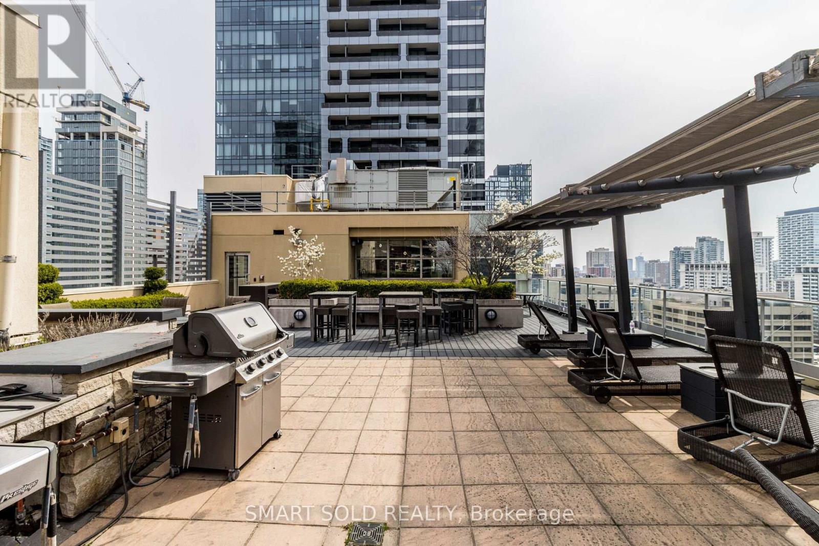 1612 - 11 St Joseph Street, Toronto, Ontario  M4Y 1J8 - Photo 10 - C12614692