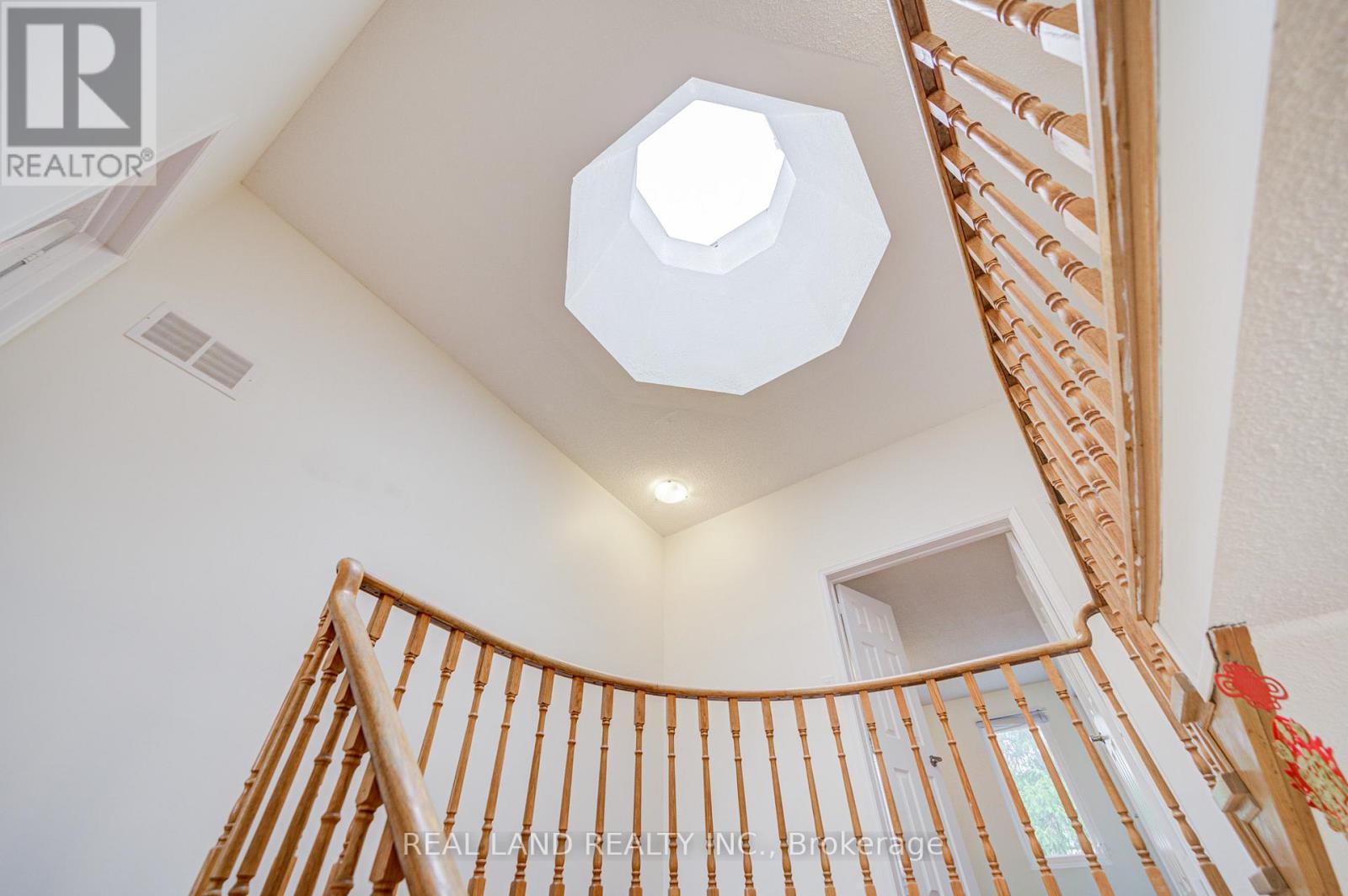 46 Wintermute Boulevard, Toronto, Ontario  M1W 3M6 - Photo 23 - E12614682