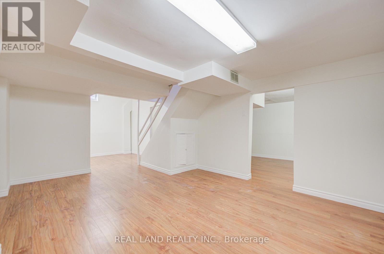 46 Wintermute Boulevard, Toronto, Ontario  M1W 3M6 - Photo 45 - E12614682