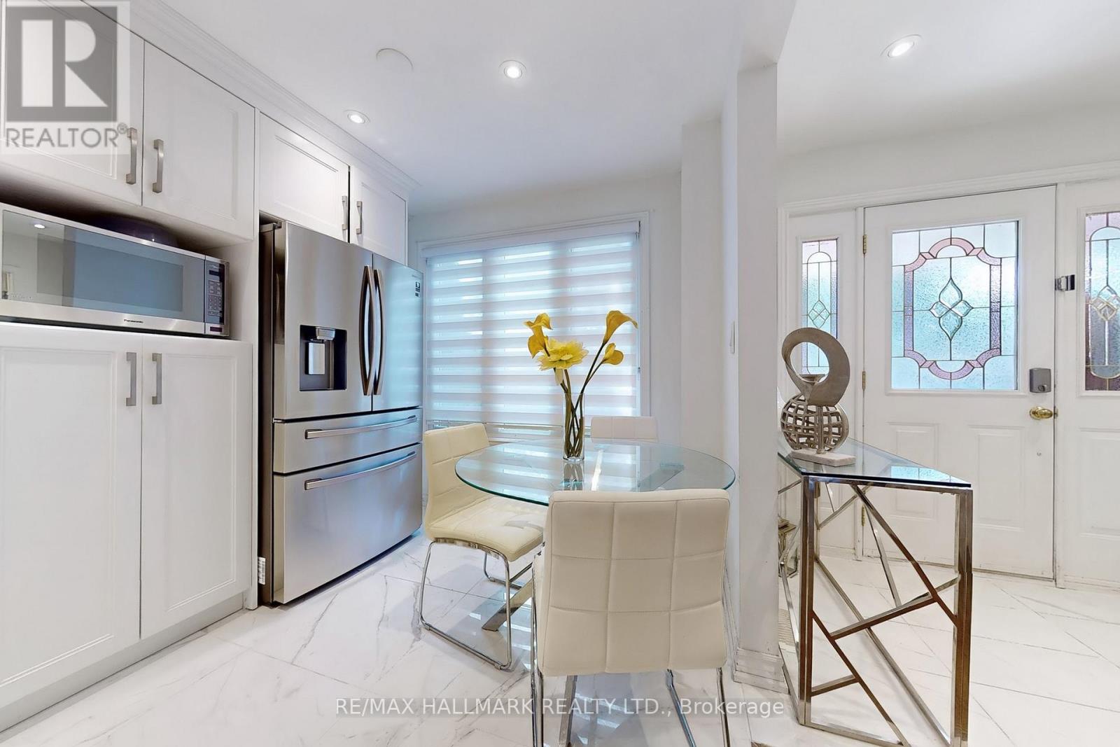 249 Kensington Crescent, Oshawa, Ontario  L1G 7R8 - Photo 16 - E12614686