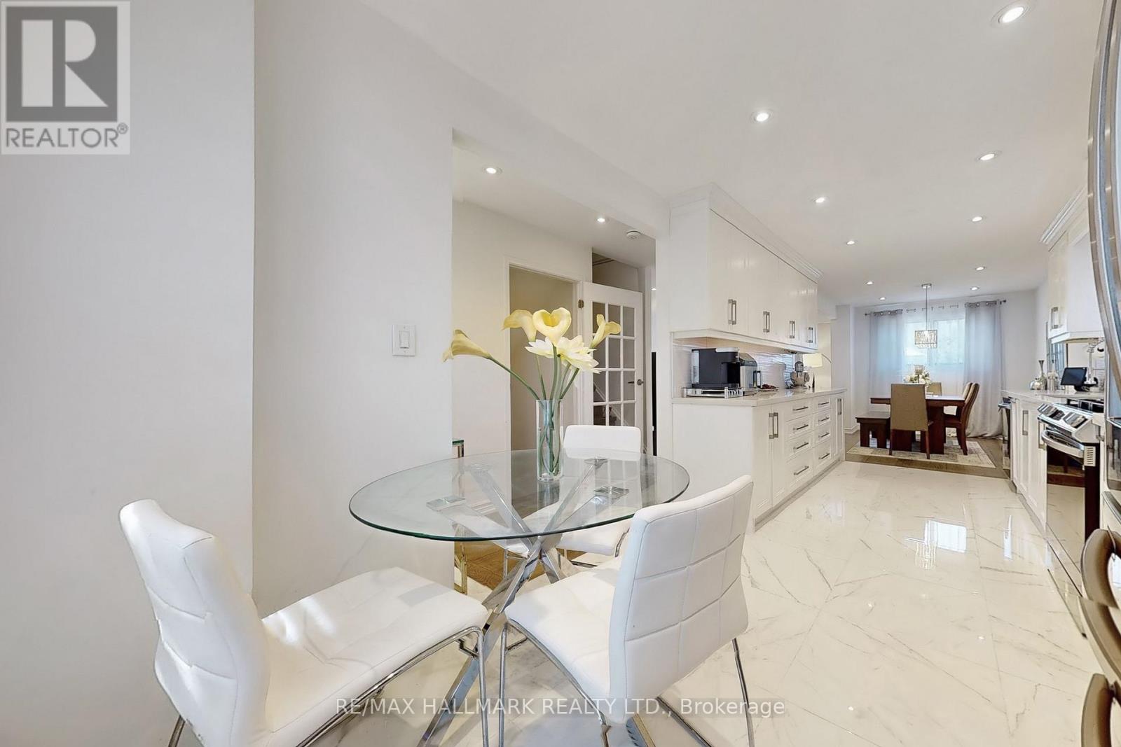 249 Kensington Crescent, Oshawa, Ontario  L1G 7R8 - Photo 17 - E12614686