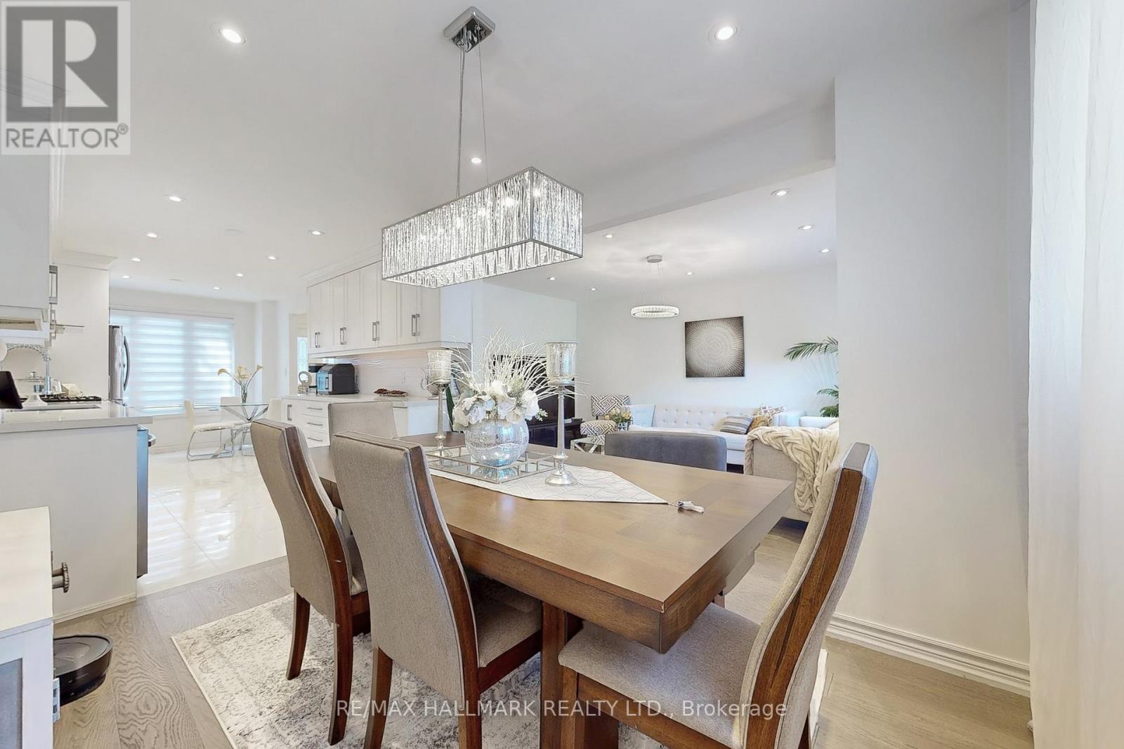 249 Kensington Crescent, Oshawa, Ontario  L1G 7R8 - Photo 9 - E12614686