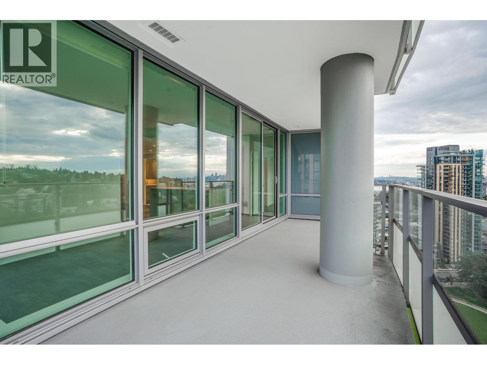 2201 1500 Fern Street, North Vancouver, British Columbia  V7J 0B6 - Photo 11 - R3068993