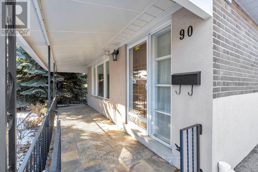 90 Goldsboro Road, Toronto, Ontario  M9L 1A8 - Photo 3 - W12614684