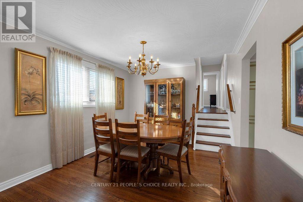 90 Goldsboro Road, Toronto, Ontario  M9L 1A8 - Photo 9 - W12614684