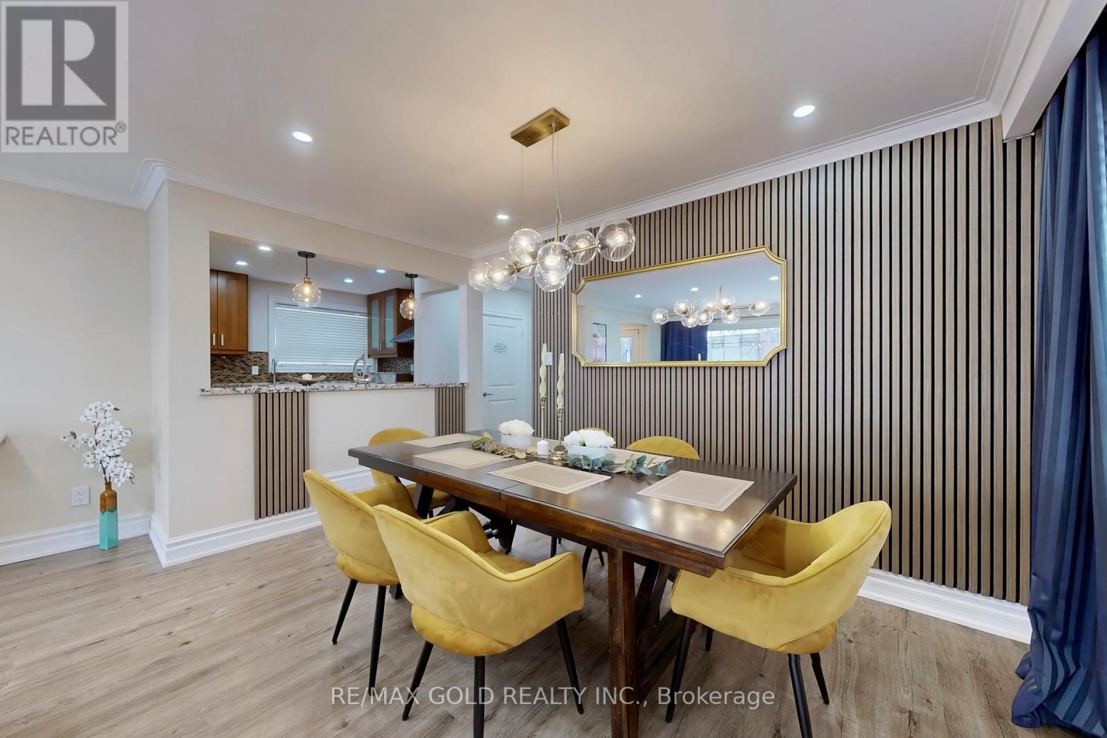 189 Kingsview Boulevard, Toronto, Ontario  M9R 1V7 - Photo 10 - W12614688