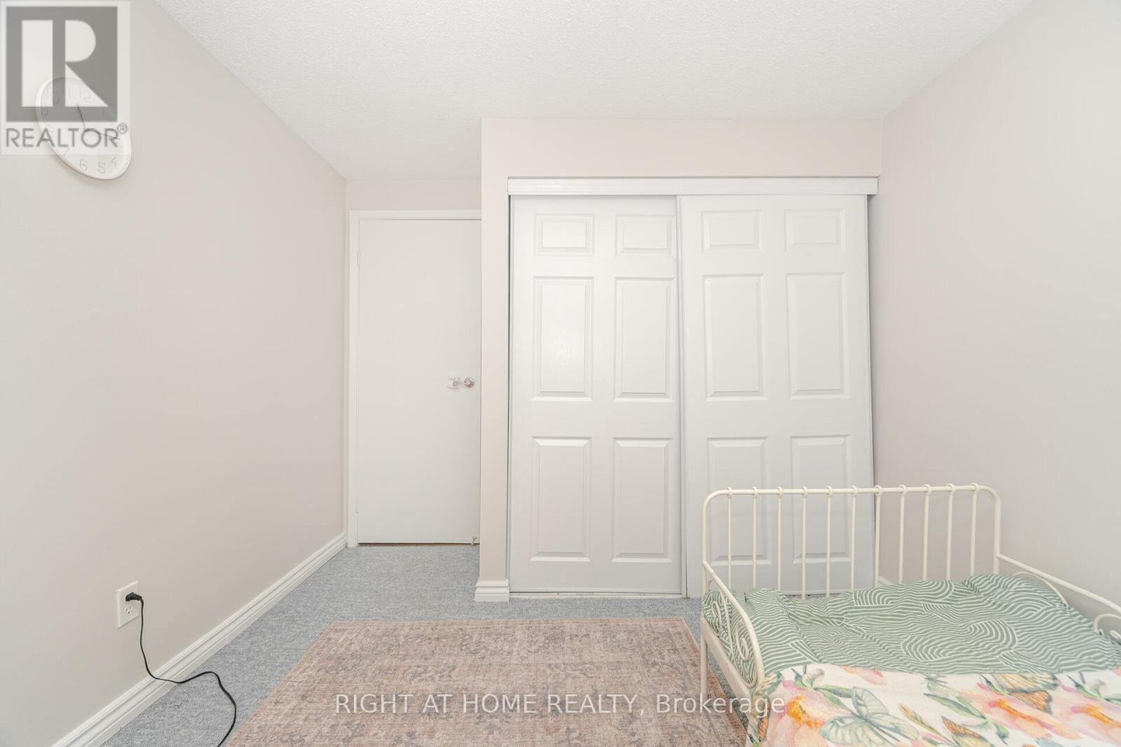 17 White Owl Crescent, Brantford, Ontario  N3P 1A1 - Photo 22 - X12614690