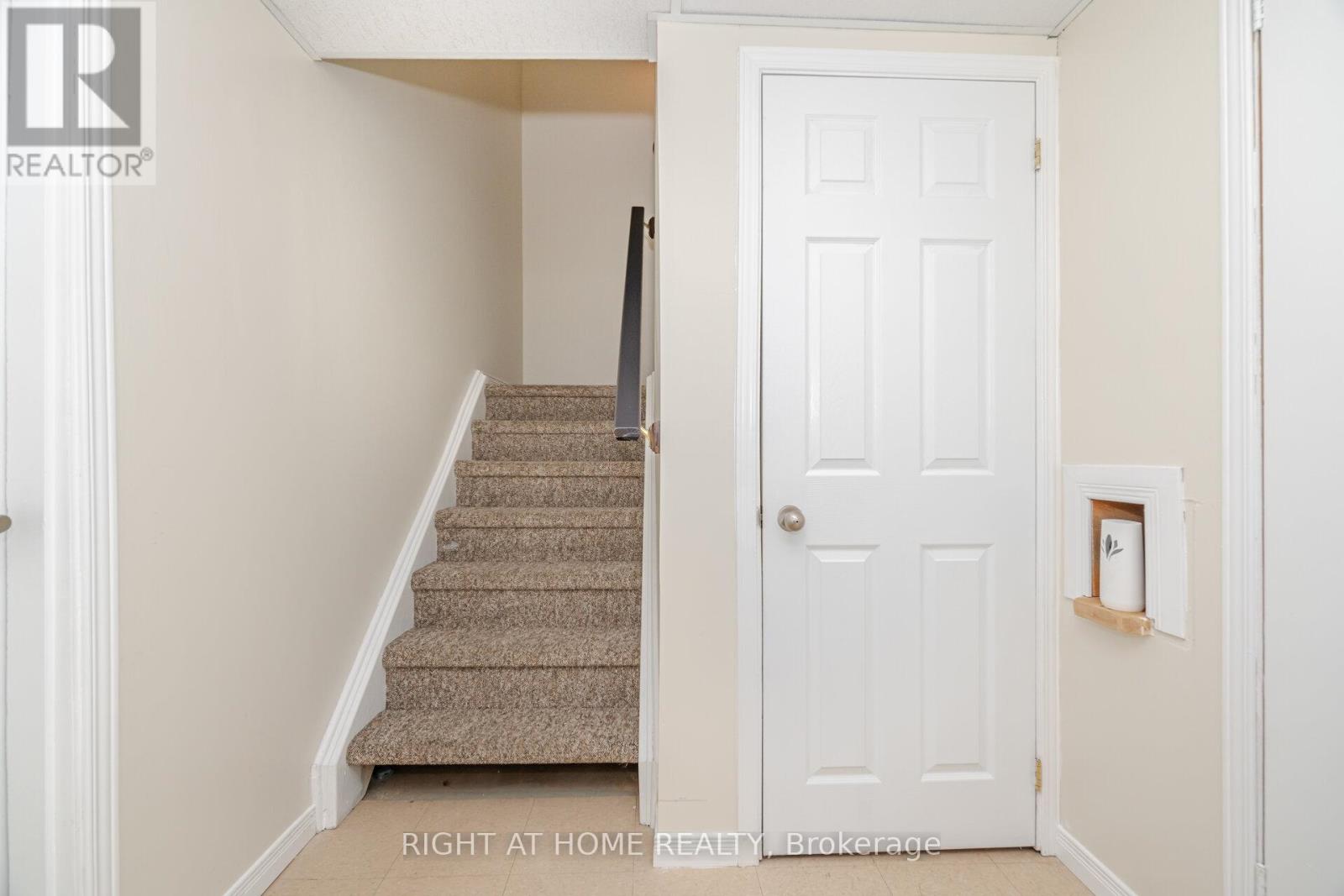 17 White Owl Crescent, Brantford, Ontario  N3P 1A1 - Photo 26 - X12614690