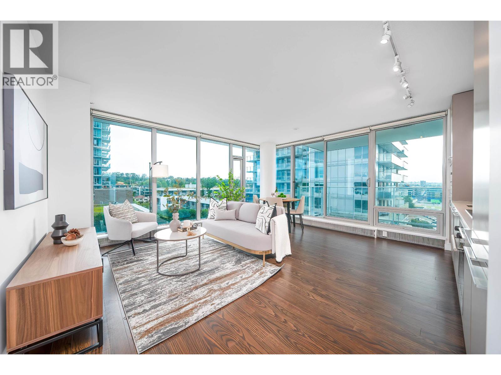 904 8131 Nunavut Lane, Vancouver, British Columbia  V5X 0E2 - Photo 1 - R3060759