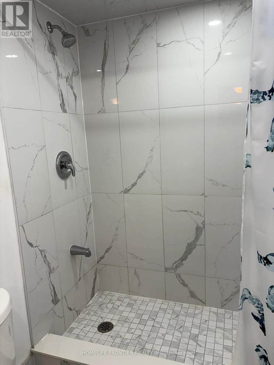 106 Casabel Drive W, Vaughan, Ontario  L6A 3L8 - Photo 33 - N12597128