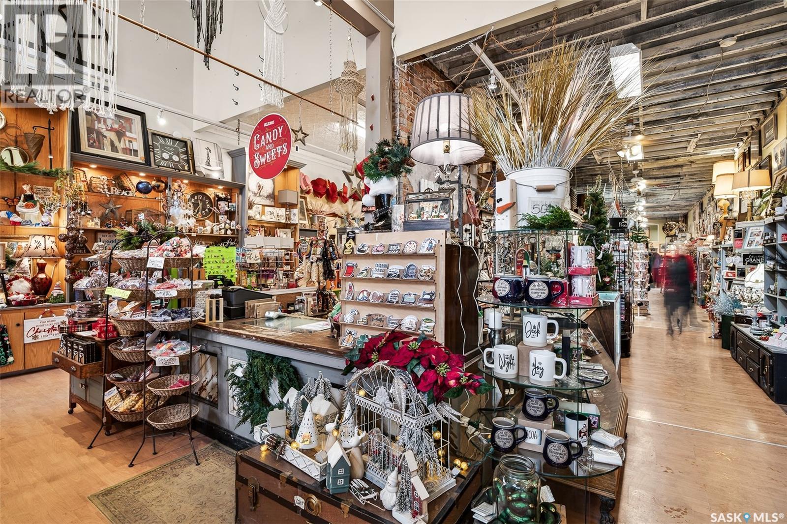 26 Main Street N, Moose Jaw, Saskatchewan  S6H 3J6 - Photo 12 - SK025437