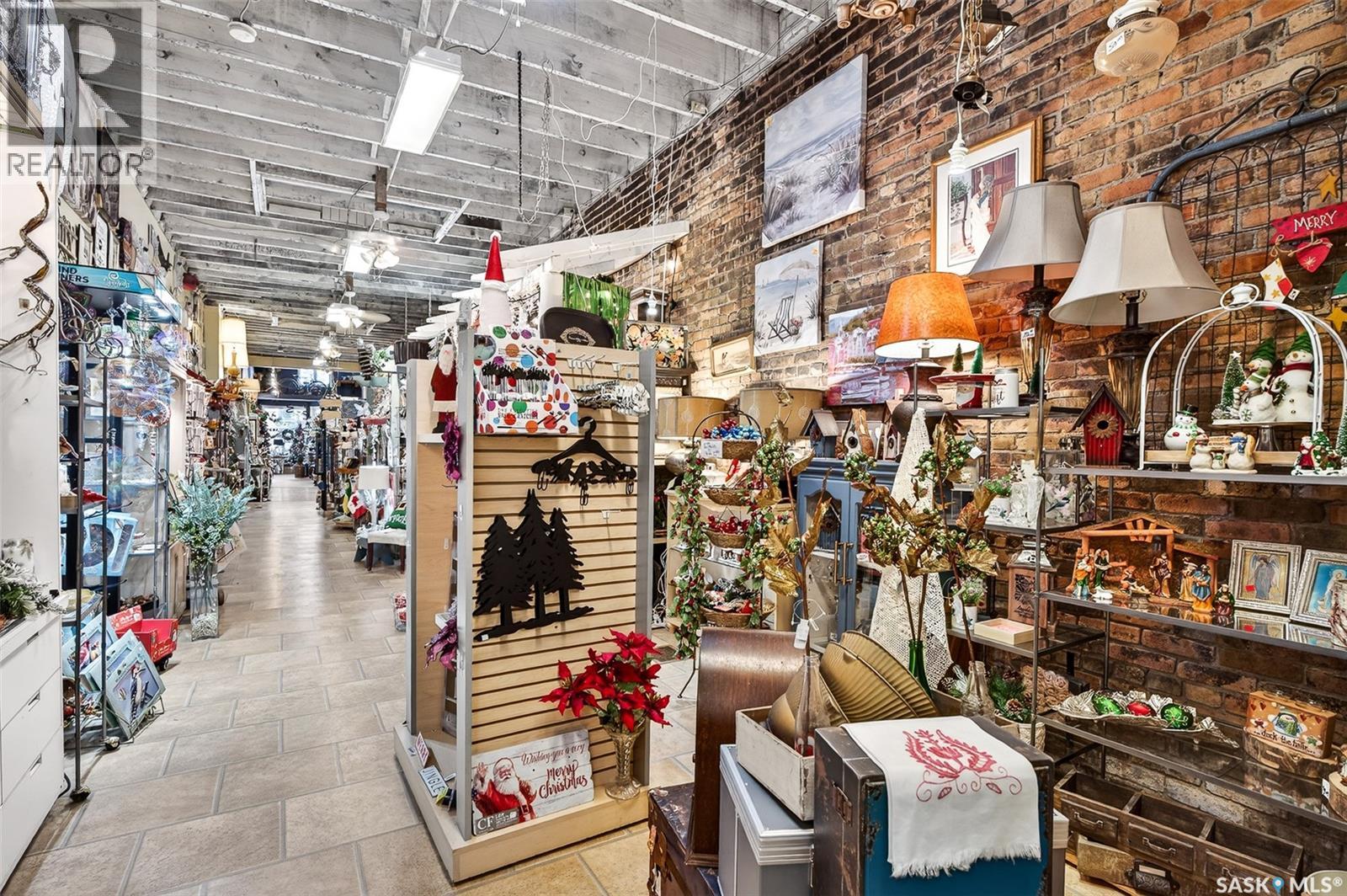 26 Main Street N, Moose Jaw, Saskatchewan  S6H 3J6 - Photo 13 - SK025437