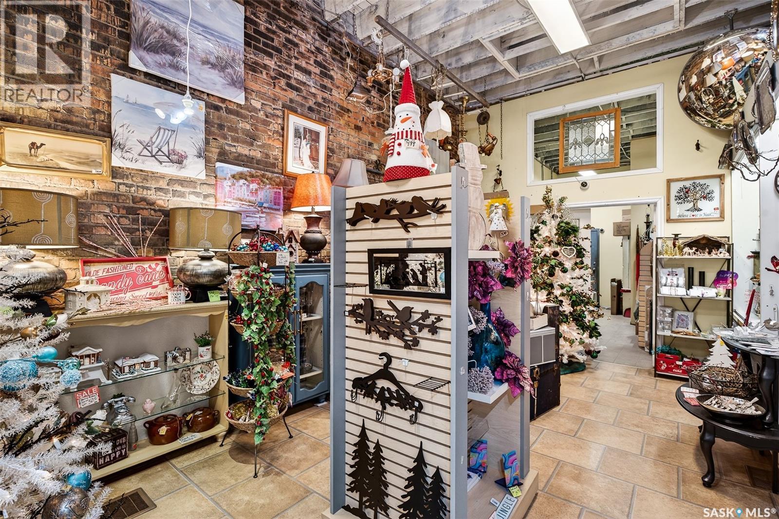 26 Main Street N, Moose Jaw, Saskatchewan  S6H 3J6 - Photo 16 - SK025437