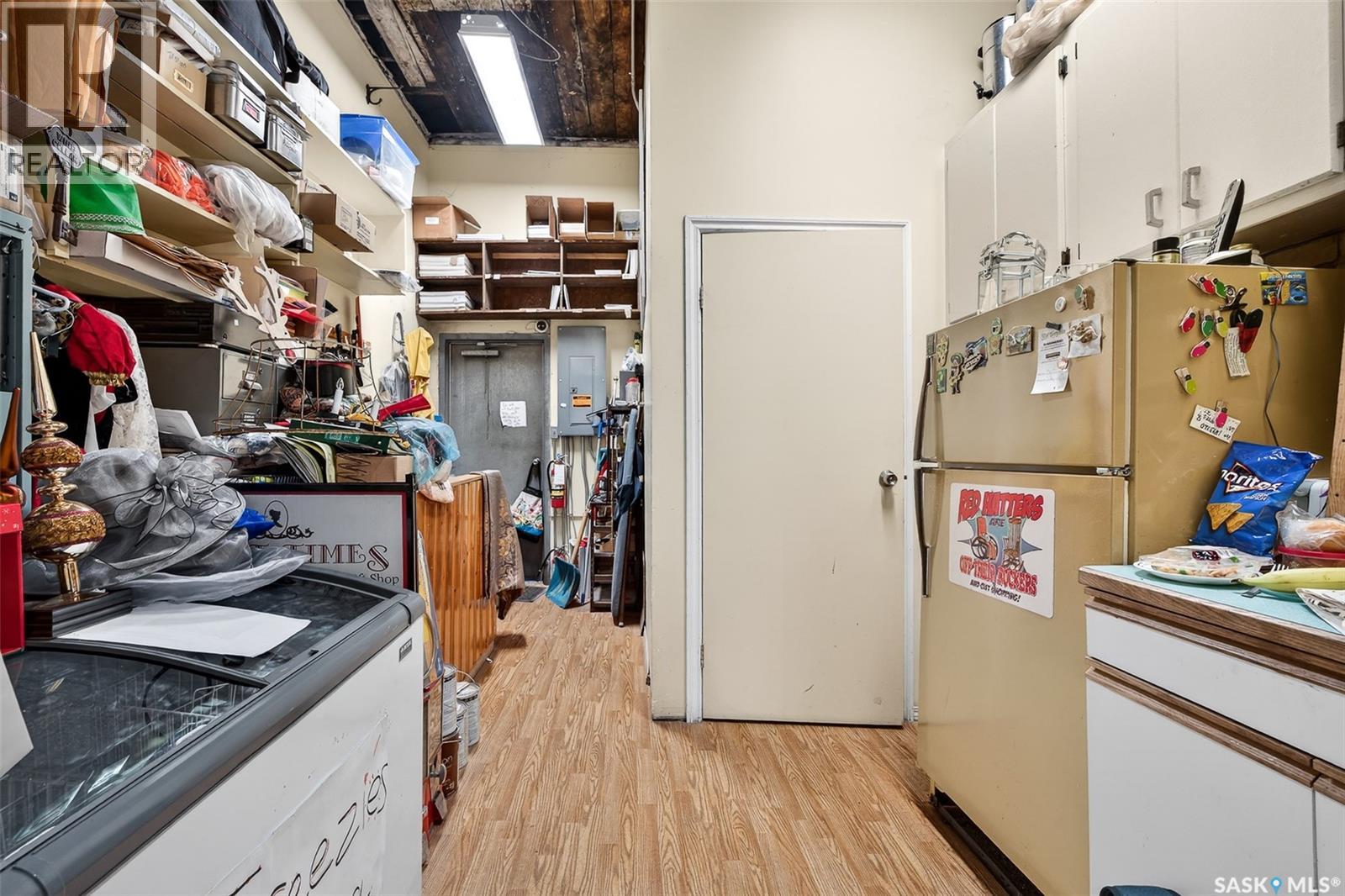 26 Main Street N, Moose Jaw, Saskatchewan  S6H 3J6 - Photo 32 - SK025437