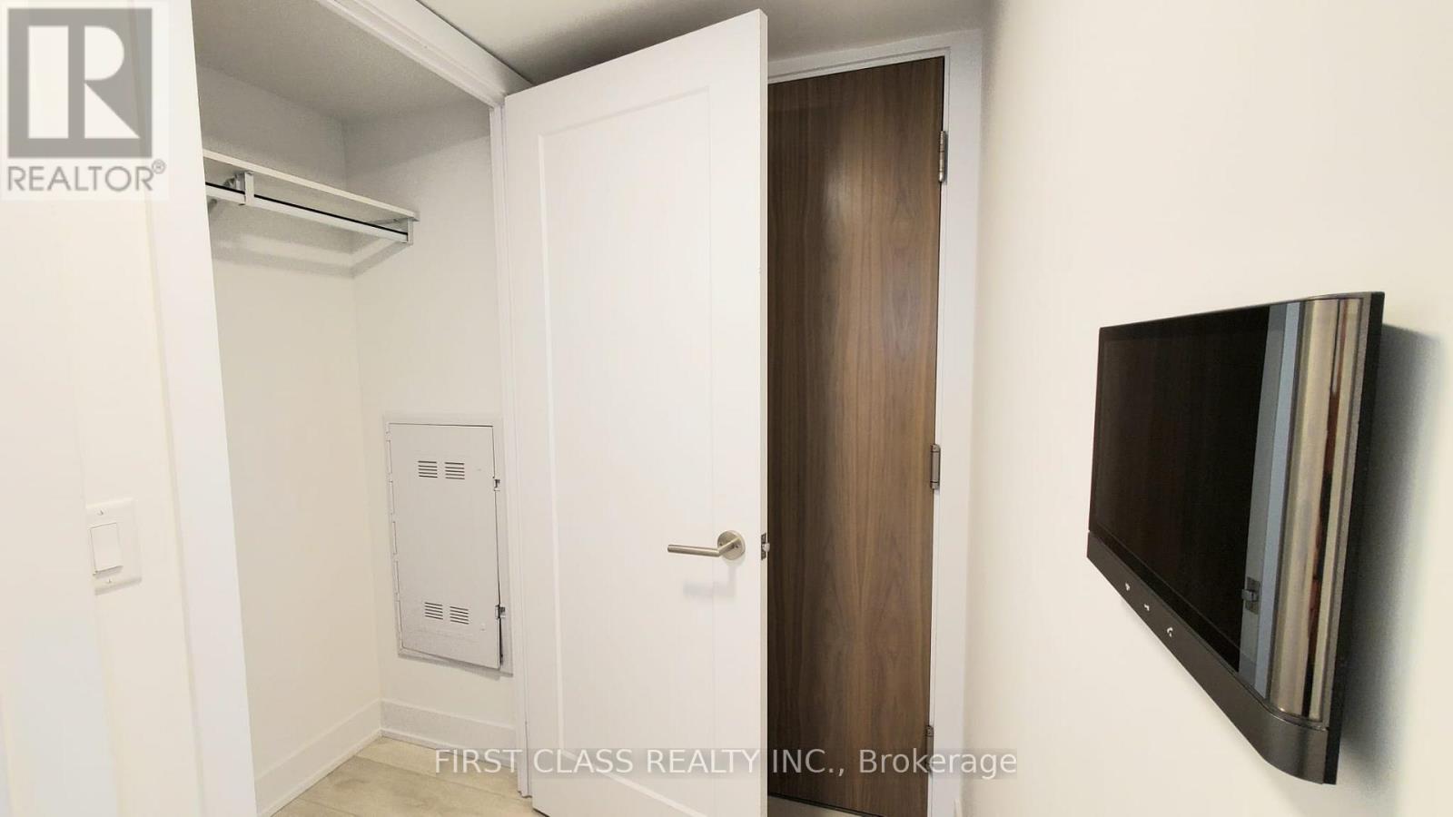 1807 - 575 Bloor Street E, Toronto, Ontario M4W 0B2 - Photo 8 - C12614714