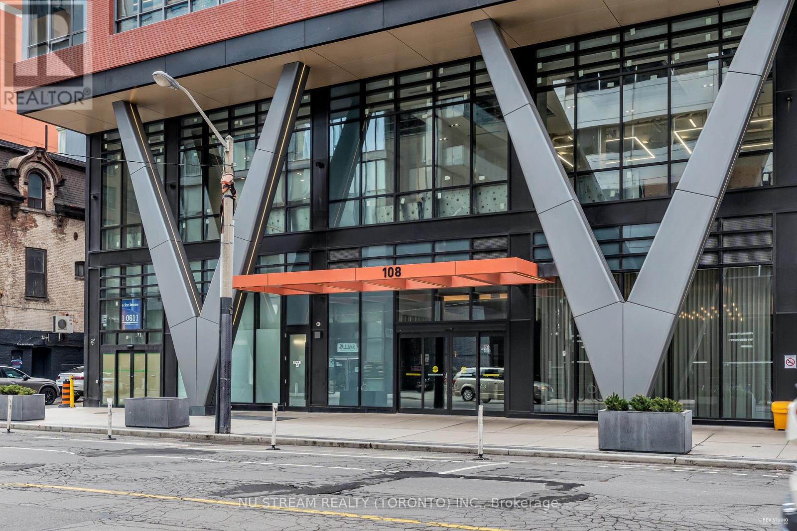 1208 - 108 Peter Street, Toronto, Ontario M5V 2G7 - Photo 3 - C12614718