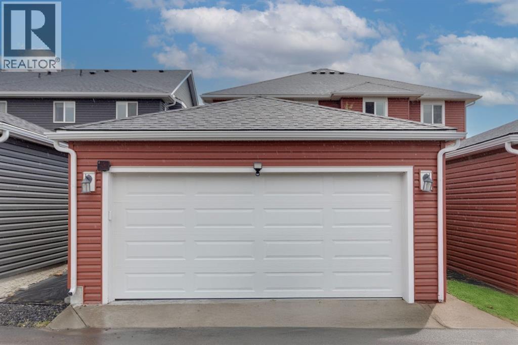 12 Red Embers Common Ne, Calgary, Alberta  T3N 1L1 - Photo 44 - A2274693