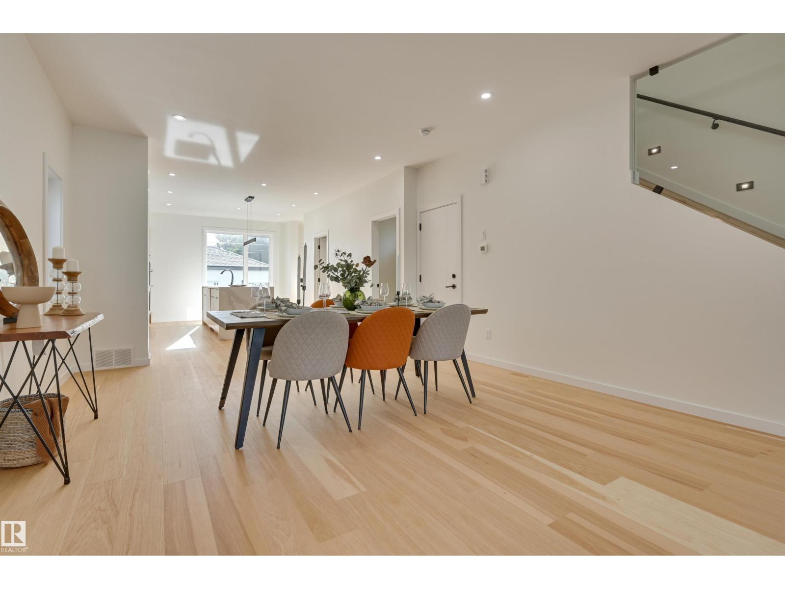 13809 Buena Vista Rd Nw, Edmonton, Alberta  T5R 5R9 - Photo 12 - E4462424