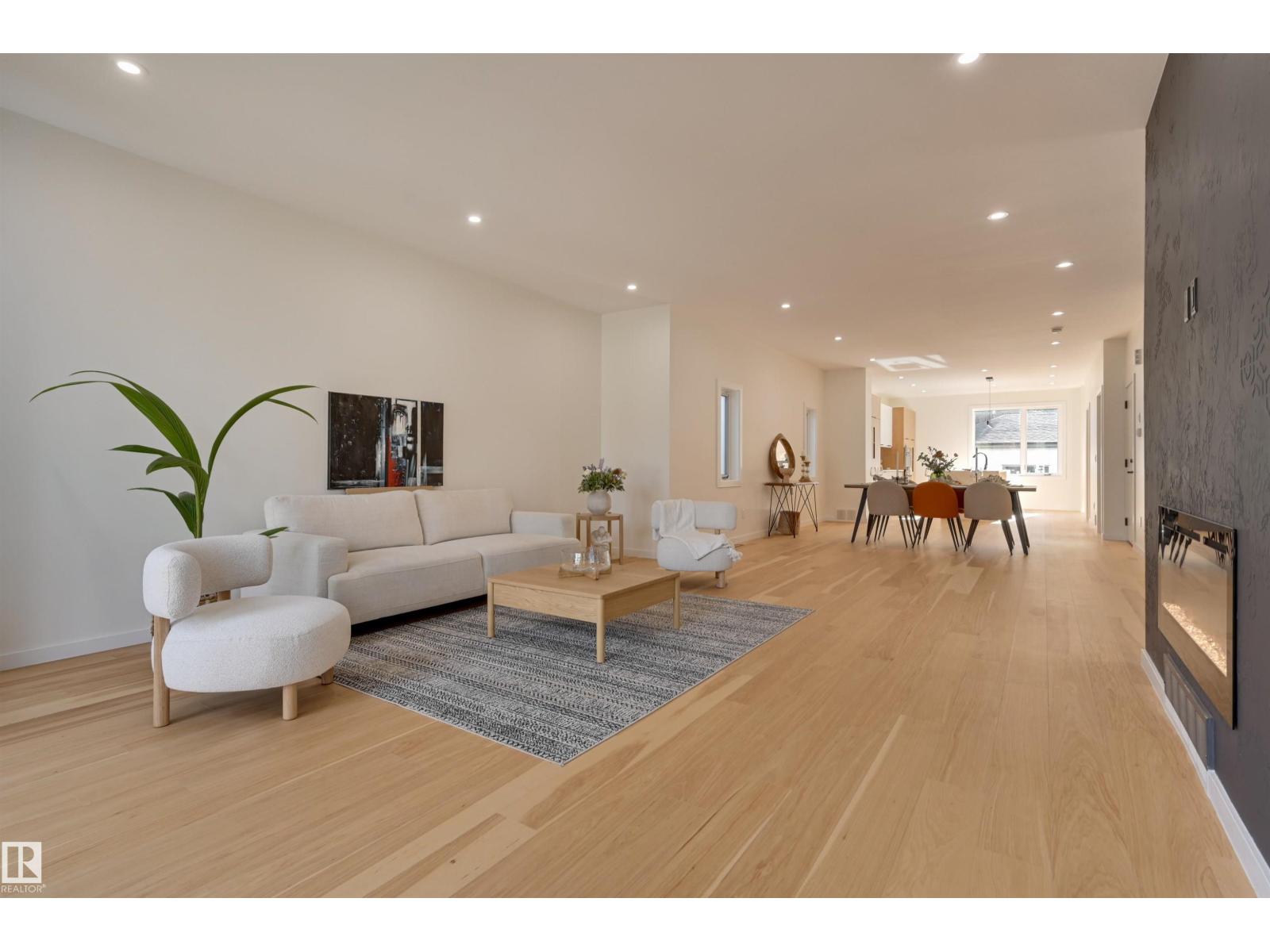 13809 Buena Vista Rd Nw, Edmonton, Alberta  T5R 5R9 - Photo 5 - E4462424